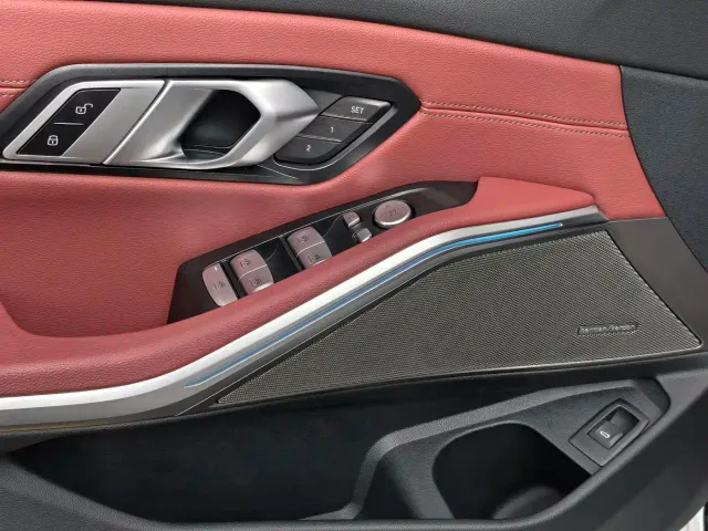BMW 3 Series — Фото автомобиля 8