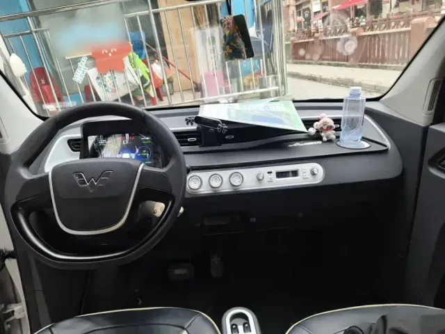Wuling Hongguang Mini EV — Фото автомобиля 5