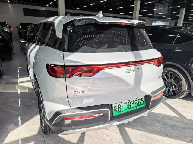 BYD Yuan UP — Фото автомобиля 6