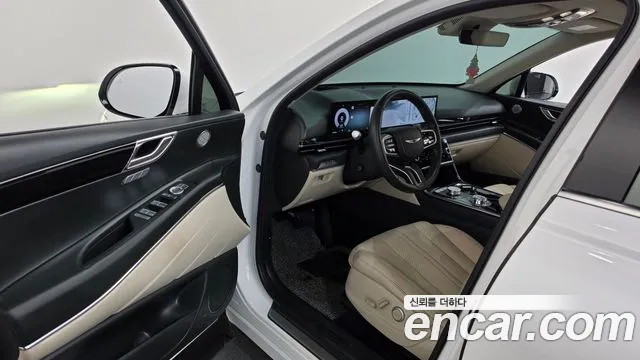 Genesis GV80 — Фото автомобиля 15
