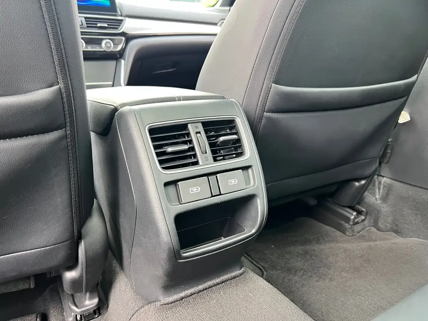 Honda Inspire 2022 260TURBO Deluxe Edition — Фото автомобиля 19