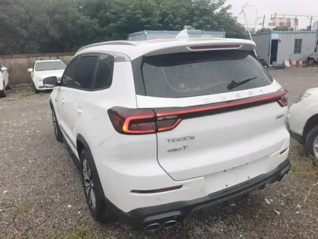 Chery Tiggo 8 — Фото автомобиля 4