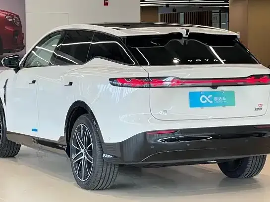 Voyah Auto Voyah Zhiyin 2025 Base — Фото автомобиля 5