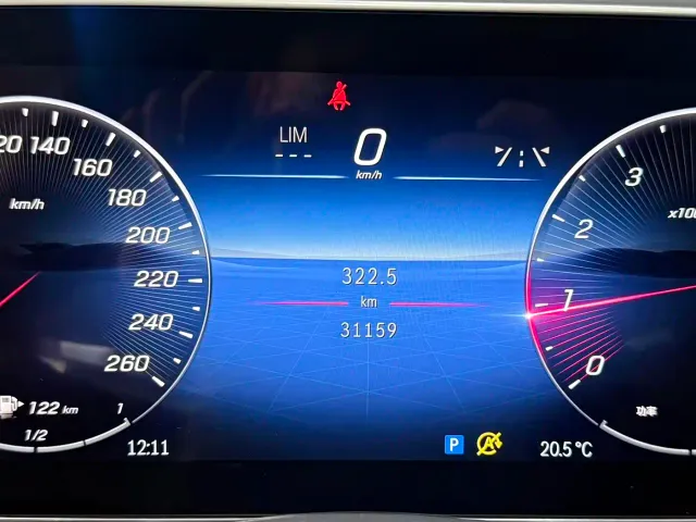 Mercedes-Benz C-Class — Фото автомобиля 12