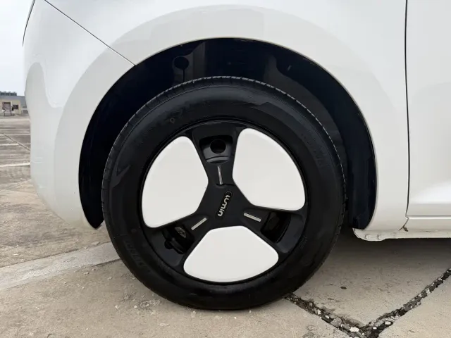 Changan Lumin — Фото автомобиля 13