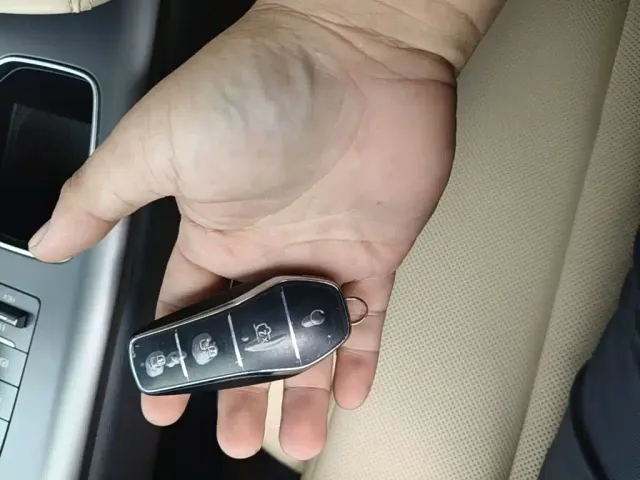 BYD Song Pro — Фото автомобиля 8