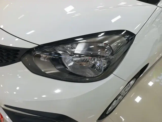 Honda Fit — Фото автомобиля 23