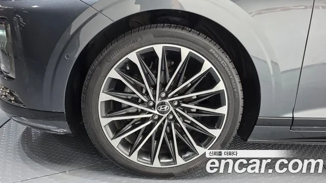 Hyundai Grandeur Grandeur (GN7) 2.5 Бензин 2WD — Фото автомобиля 5