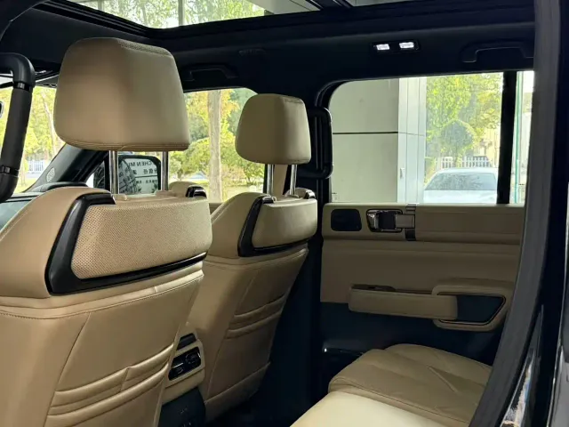 BYD FangChengBao Leopard 5 — Фото автомобиля 3