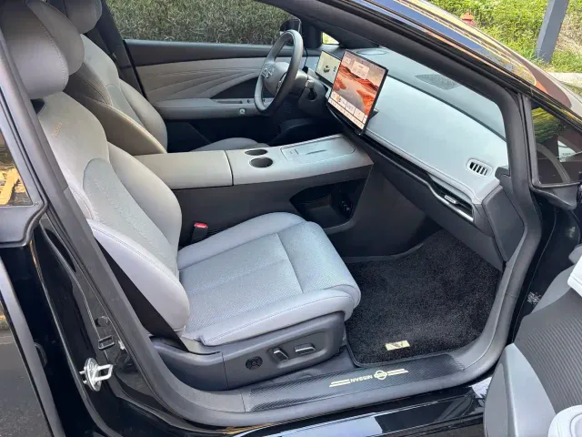 Nissan N7 — Фото автомобиля 8