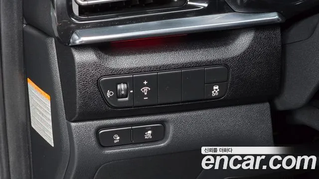 Kia Niro Niro Plus Air — Фото автомобиля 14