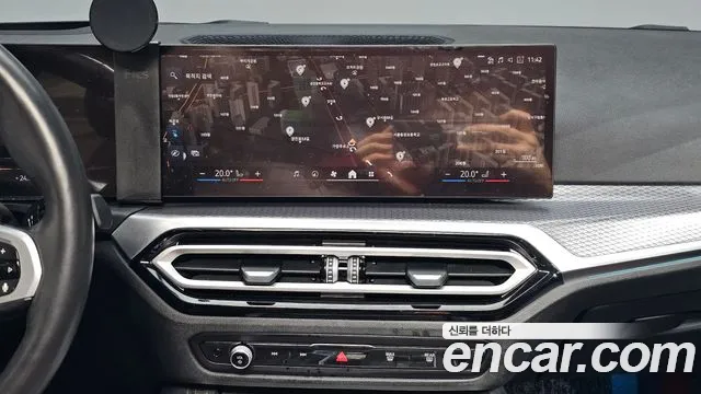BMW i4 — Фото автомобиля 15