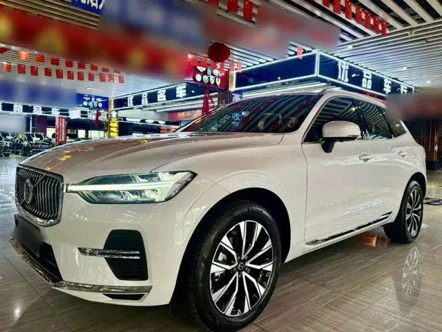 Фотография автомобиля — Volvo XC60
