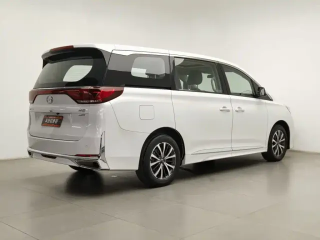 GAC Trumpchi M8 — Фото автомобиля 2
