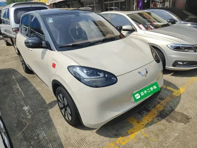 Wuling Bingo — Фото автомобиля 3