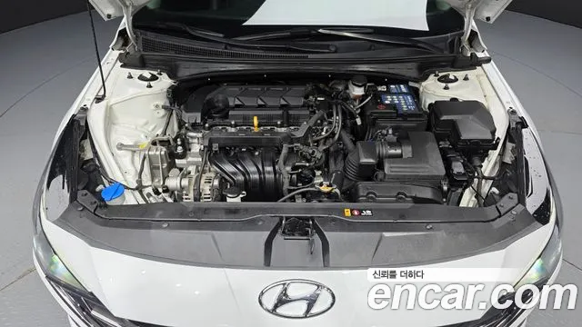 Hyundai AVANTE Avante (CN7) — Фото автомобиля 6