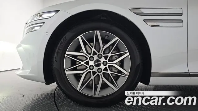 Genesis G80 RG3 — Фото автомобиля 5