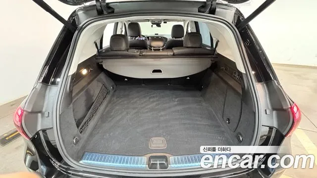 Mercedes-Benz GLE-Class — Фото автомобиля 19