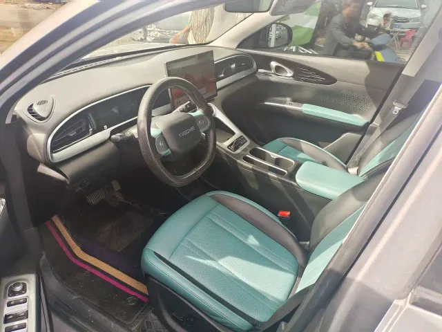 Geely Starry Wish — Фото автомобиля 3