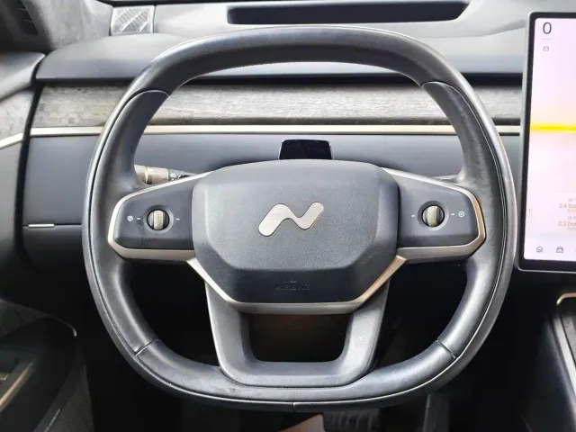 Onvo L90 — Фото автомобиля 11