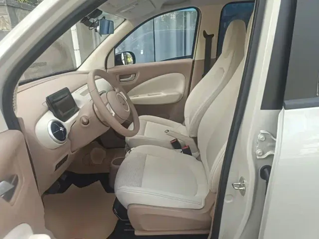Wuling Hongguang Mini EV — Фото автомобиля 14
