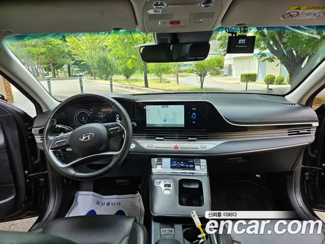 Hyundai Grandeur Новый Grandeur IG — Фото автомобиля 10