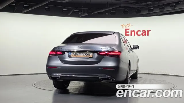 Mercedes-Benz E-Class W213 — Фото автомобиля 4