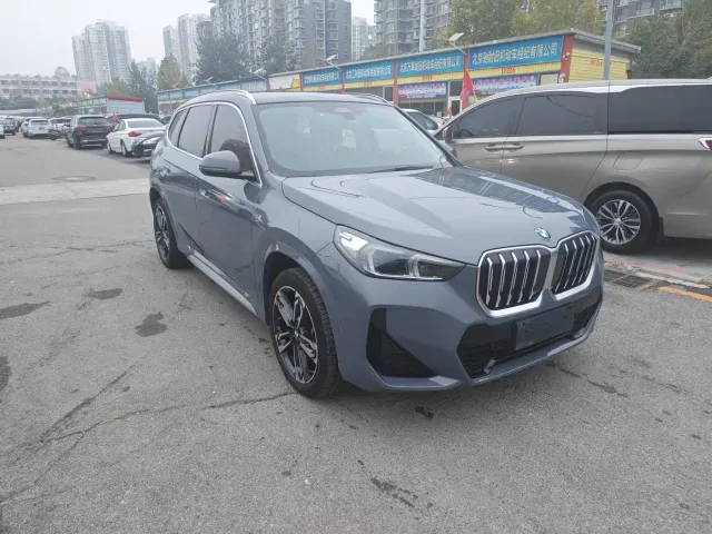 BMW X1 — Фото автомобиля 3