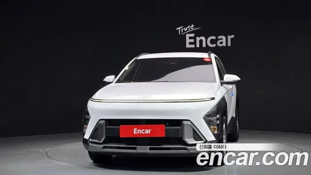 Hyundai Kona Kona (SX2) Бензин 1.6 турбо 2WD — Фото автомобиля 3