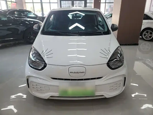 Roewe Clever — Фото автомобиля 2