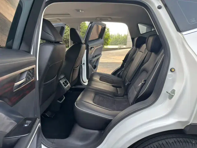 Haval H6 — Фото автомобиля 10