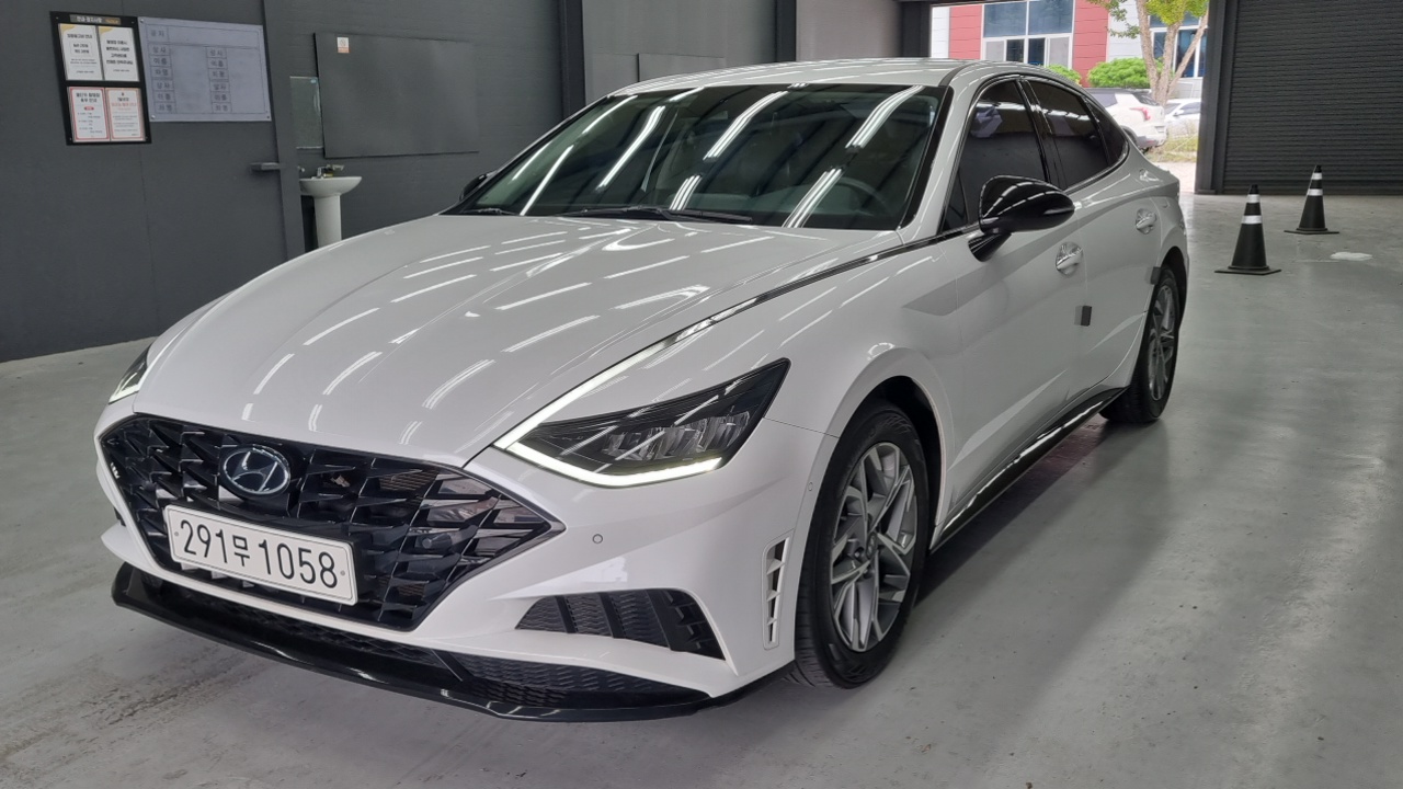 Фотография автомобиля — Hyundai Sonata