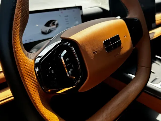 Geely Galaxy Xingyao 8 — Фото автомобиля 14
