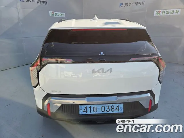 Kia EV3 — Фото автомобиля 6