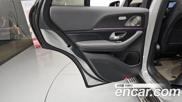 Mercedes-Benz GLE-Class — Фото автомобиля 22