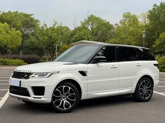 Фотография автомобиля — Land Rover Range Rover Sport