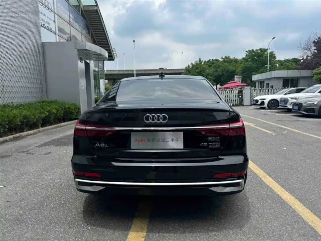 Audi A6L — Фото автомобиля 6