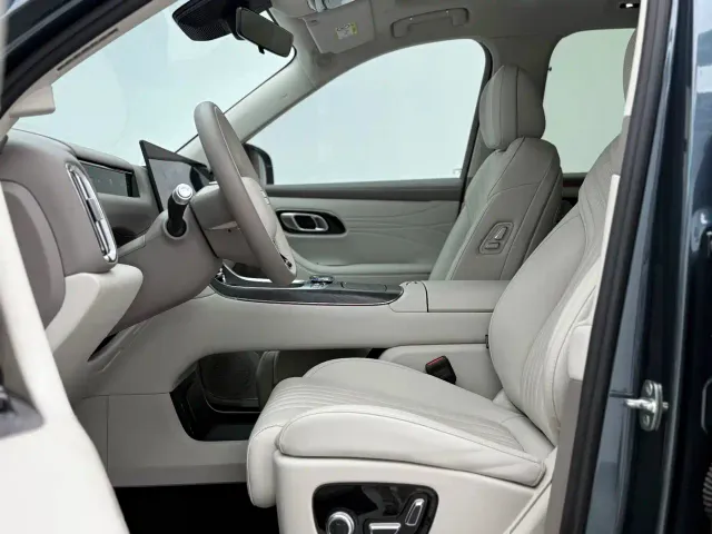 Geely Galaxy M9 — Фото автомобиля 5