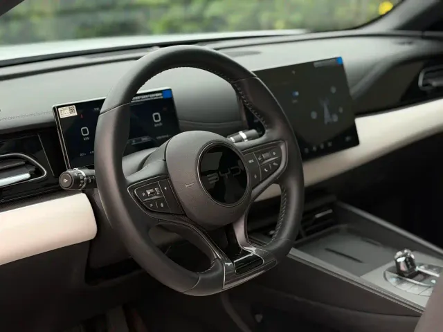 BYD Seal 06 — Фото автомобиля 17