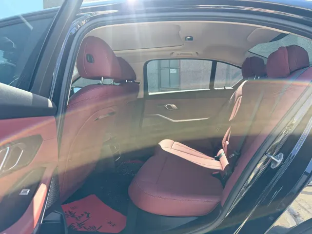 BMW i3 — Фото автомобиля 5