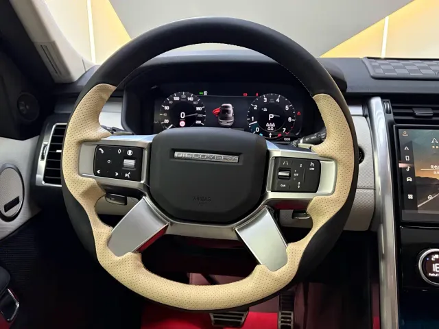 Land Rover Discovery — Фото автомобиля 25