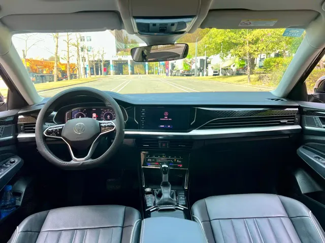 Volkswagen Passat — Фото автомобиля 22