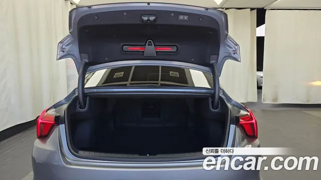 Kia K8 K8 Hybrid — Фото автомобиля 20