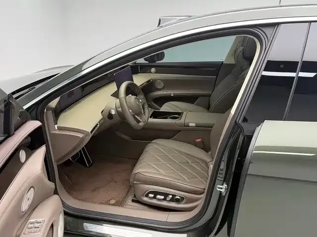 Stelato S9T — Фото автомобиля 16