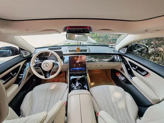 Mercedes-Benz S-Class — Фото автомобиля 6