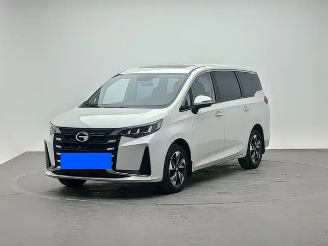 Фотография автомобиля — GAC Trumpchi M6