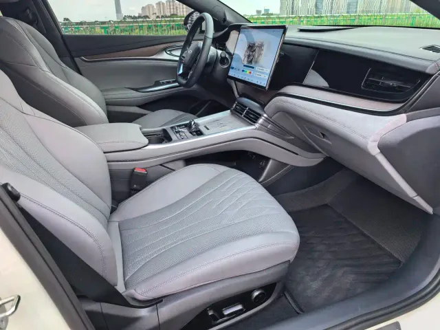 BYD Seal — Фото автомобиля 13