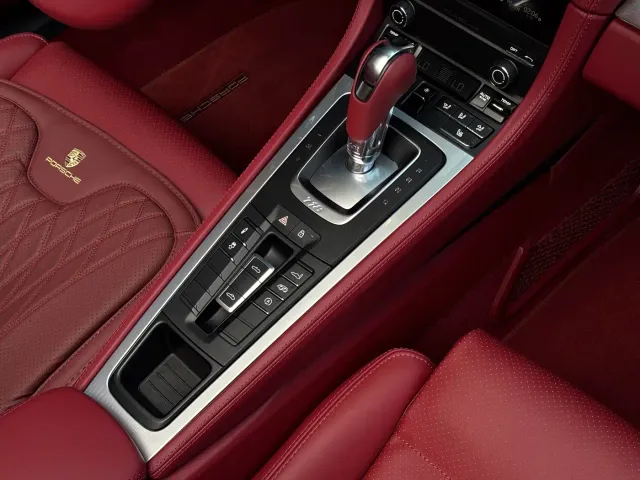 Porsche 718 — Фото автомобиля 20