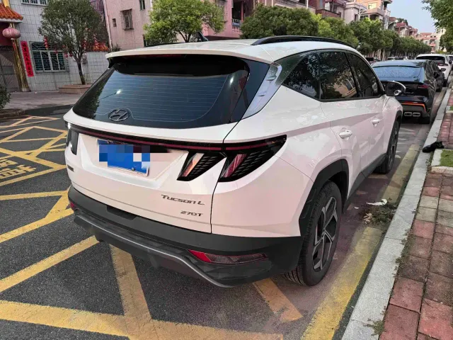 Hyundai Tucson — Фото автомобиля 2