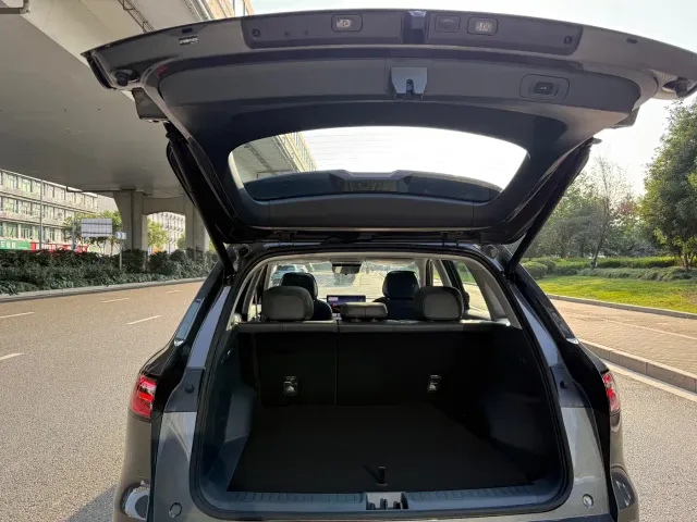 Geely Galaxy E5 — Фото автомобиля 11